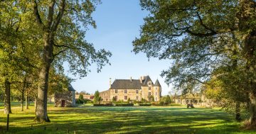 Discover Le Logis de la Chabotterie with your family in Vendée Bocage