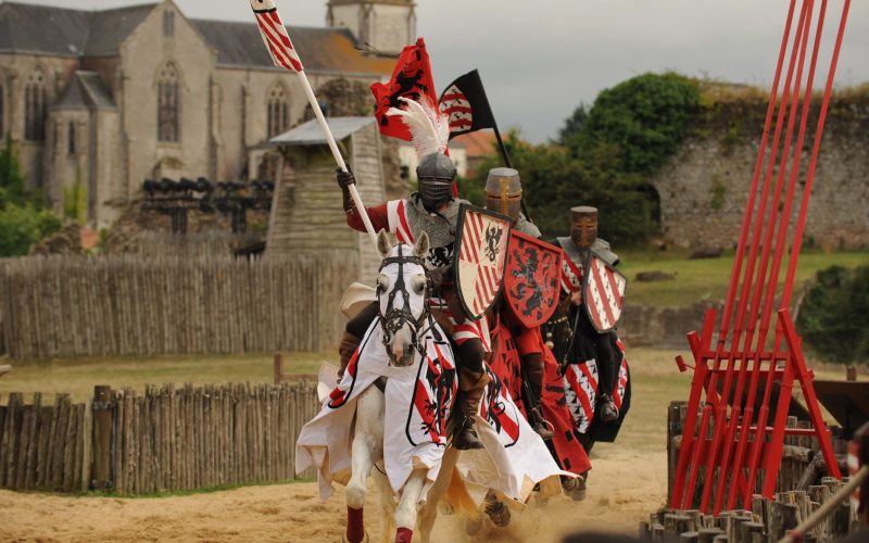 Knight show at the Château de Tiffauges in Vendée Bocage