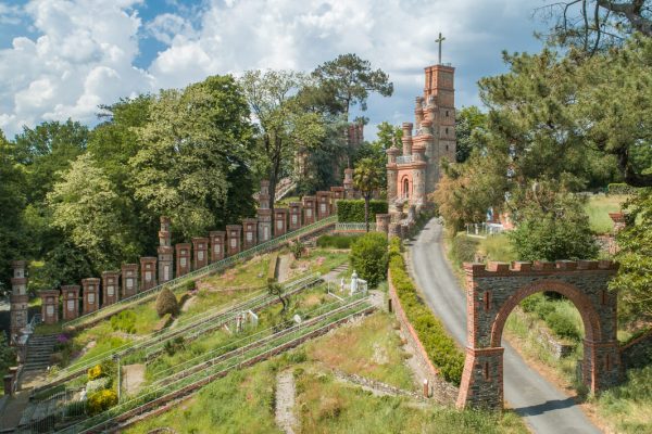 Discover the Sanctuary of La Salette in La Rabatelière in Vendée Bocage.