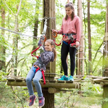 Tepacap Vendée à Mesnard-la-Barotière propose de nombreuses activités : accrobranche, paintball, jeux pour enfants, etc